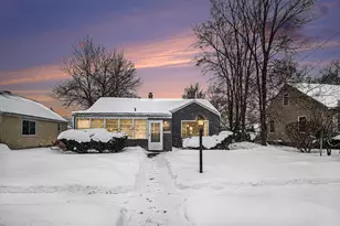 2363 Crozier Ave, Muskegon, MI 49441 - Photo 2