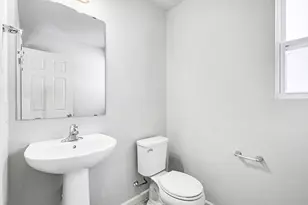 1204 Cedarwood Dr, Greenville, MI 48838 - Photo 10