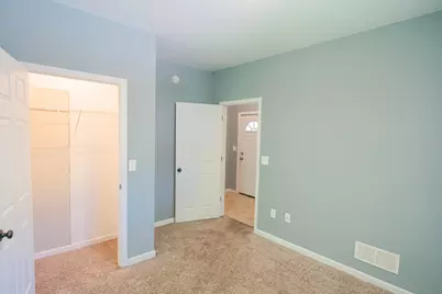 66 E Isabella Avenue, Muskegon, MI 49442 - Photo 40