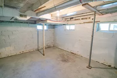 66 E Isabella Avenue, Muskegon, MI 49442 - Photo 38