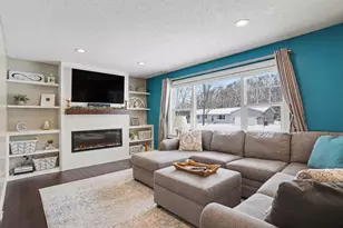 5077 Melmax St, Norton Shores, MI 49441 - Photo 8