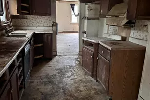 320 Lutzke Rd, Saginaw, MI 48609 - Photo 34