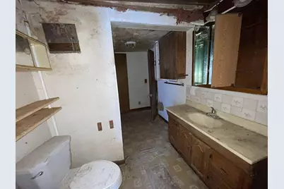 320 Lutzke Road, Saginaw, MI 48609 - Photo 6