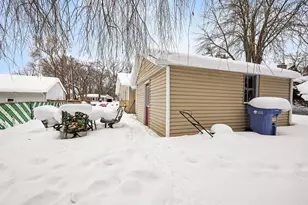 859 Bristol Ave NW, Grand Rapids, MI 49504 - Photo 20