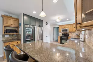 959 Menominee Dr, Howell, MI 48843 - Photo 14