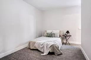 826 Fairview Ave NE, Grand Rapids, MI 49503 - Photo 14