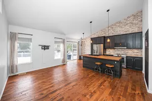 3209 Aldwych Cir, Ann Arbor, MI 48105 - Photo 10