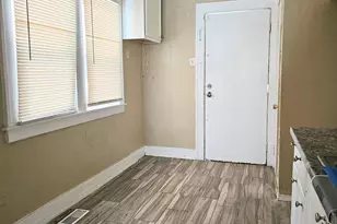 2979 Glendale St, Detroit, MI 48238 - Photo 2