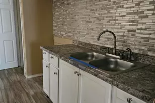 2979 Glendale St, Detroit, MI 48238 - Photo 4