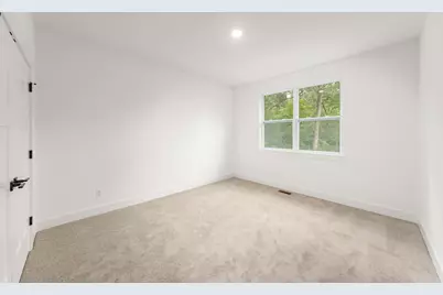 1935 Percy Lane, Highland, MI 48357 - Photo 18