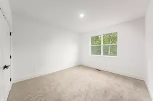 1935 Percy Ln, Highland, MI 48357 - Photo 18