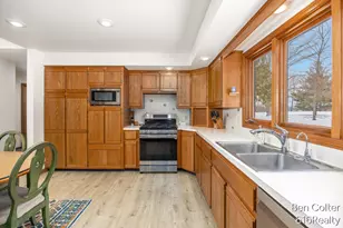 6703 Golf side Ct, Saranac, MI 48881 - Photo 16