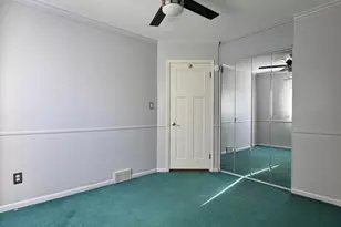 24030 Harvard Shore Dr, Saint Clair Shores, MI 48082 - Photo 18