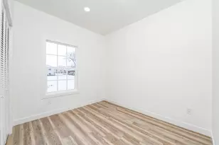129 Middle St, Three Rivers, MI 49093 - Photo 12