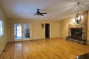 4835 Staten Dr, Jackson, MI 49201 - Photo 14