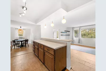 601 Cressfield Lane, Ann Arbor, MI 48103 - Photo 6