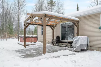 561 N 8 Mile Rd., Lake City, MI 49651 - Photo 8