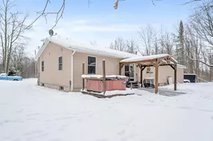 561 N 8 Mile Rd, Lake City, MI 49651 - Photo 4