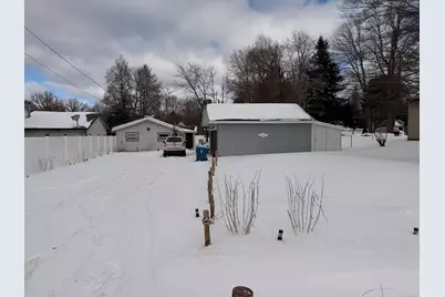 520 W Jessie Road, Sanford, MI 48657 - Photo 8