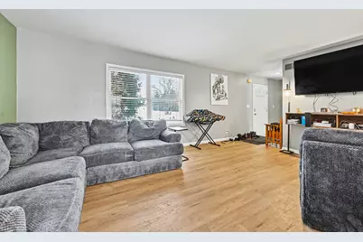 7448 Texas Heights Avenue, Kalamazoo, MI 49009 - Photo 6