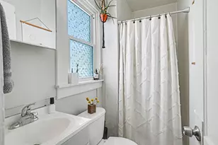 913 Elliott Ave, Grand Haven, MI 49417 - Photo 14