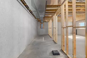 3591 Leaf Ln, Freeport, MI 49325 - Photo 30