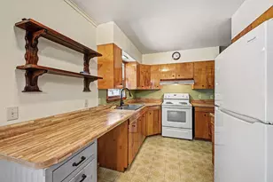 121 Fineview Ave, Kalamazoo, MI 49004 - Photo 8