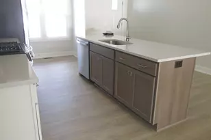 15708 Hawley Dr, Grand Haven, MI 49417 - Photo 4