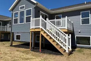 15708 Hawley Dr, Grand Haven, MI 49417 - Photo 2