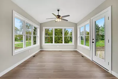 7827 Hatton Circle, Richland, MI 49083 - Photo 8