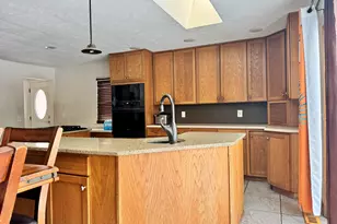 1223 Parchmount Ave, Kalamazoo, MI 49004 - Photo 32