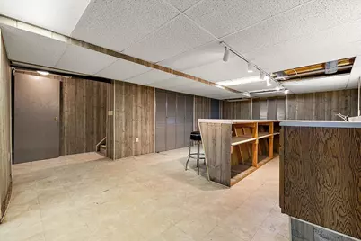 8315 Clay Court, Sterling Heights, MI 48313 - Photo 38