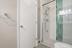 3184 Bolgos Cir, Ann Arbor, MI 48105 - Photo 12
