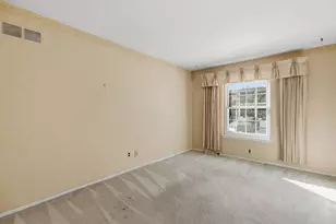 27636 E Echo Valley E, Farmington Hills, MI 48334 - Photo 24