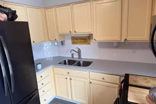 410 Riverbend Dr, Milan, MI 48160 - Photo 8