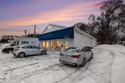 1240 Pipestone Road, Benton Harbor, MI 49022 - Photo 2