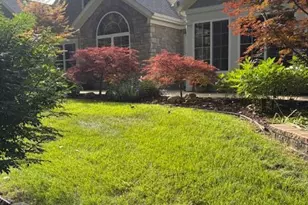 3061 Riverview Ln, Benton Harbor, MI 49022 - Photo 2