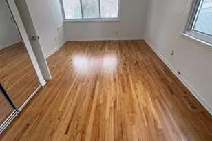 255 Brookside Dr, Ann Arbor, MI 48105 - Photo 10