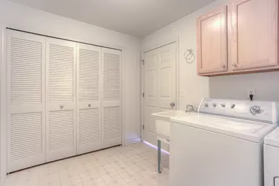 28471 Carlton Way Drive #92, Novi, MI 48375 - Photo 30