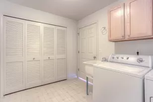 28471 Carlton Way Dr, Novi, MI 48375 - Photo 30