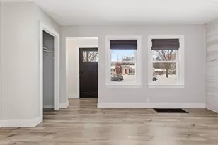 534 Humphrey St, South Haven, MI 49090 - Photo 8