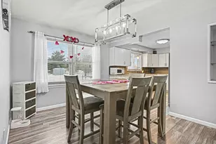 2910 Parchmount Ave, Kalamazoo, MI 49004 - Photo 8