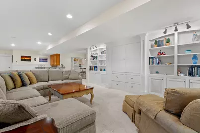 6368 Hollison Drive, Kalamazoo, MI 49009 - Photo 32