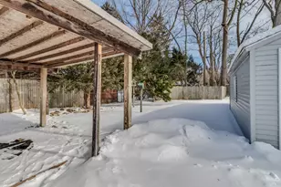 18 Woodlawn Ave N, Battle Creek, MI 49037 - Photo 18