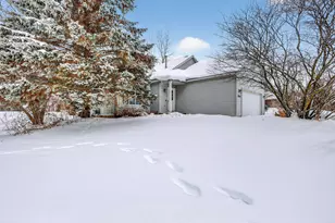 12241 Ives Meadow Ln NE, Cedar Springs, MI 49319 - Photo 2