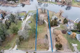 17836 Cove St, Spring Lake, MI 49456 - Photo 1