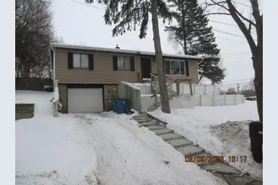 400 Newberg Avenue NW, Grand Rapids, MI 49504 - Photo 1