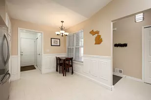 1877 N Kenwyck Dr, Ypsilanti, MI 48198 - Photo 8