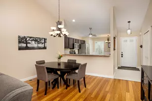 1877 N Kenwyck Dr, Ypsilanti, MI 48198 - Photo 10