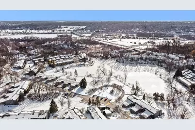 719 Watersedge Drive, Ann Arbor, MI 48105 - Photo 34